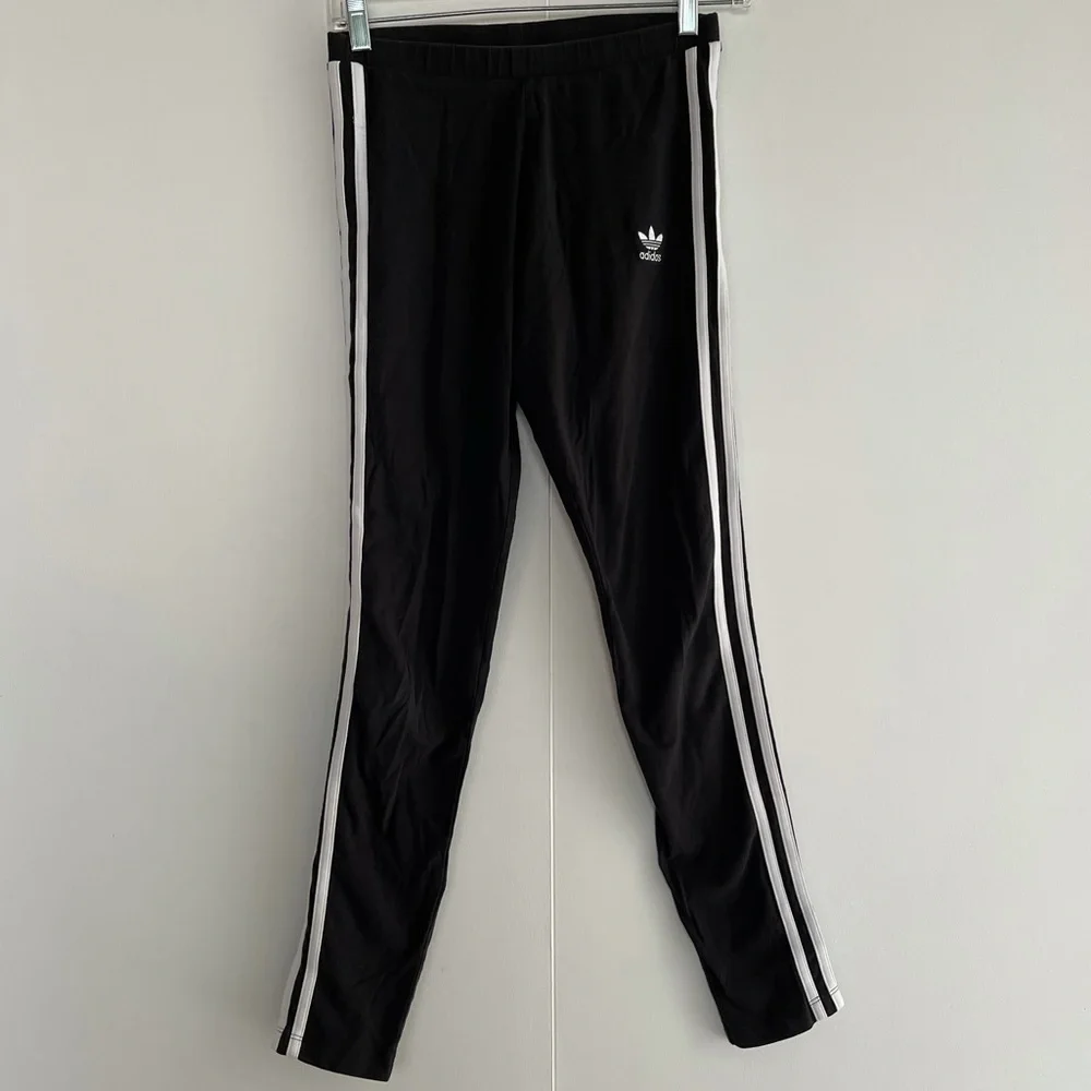 ADIDAS | CLASSIC HIGH RISE 3-STRIPES LEGGINGS - Picture 7 of 7